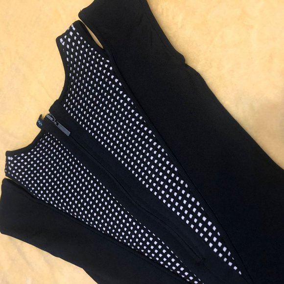 Guess by Marciano XS Black/White Bodycon Dress - Picture 3 of 4